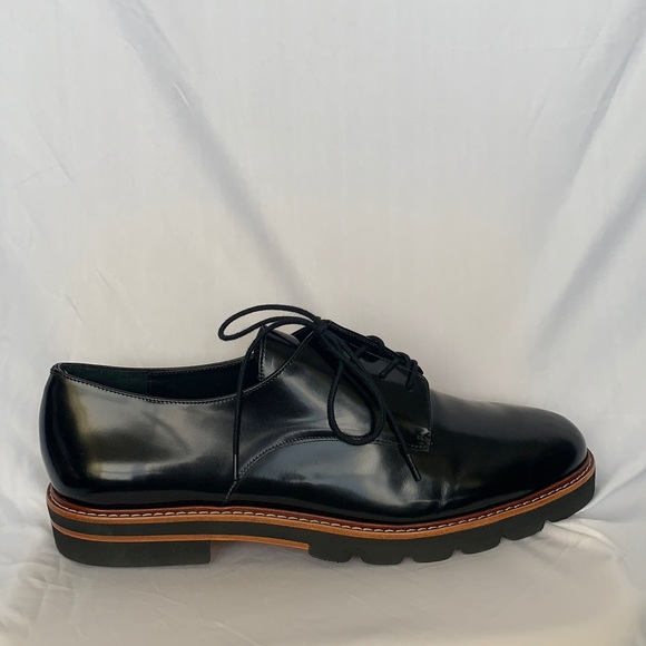 New Stuart Weitzman Metro Patent Leather Oxford 6M - Picture 3 of 9
